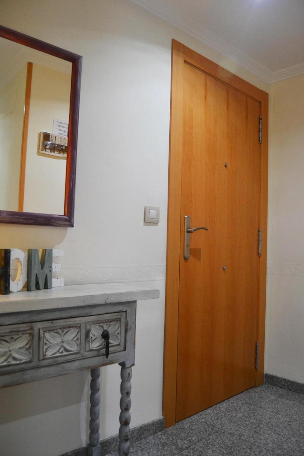 Sant Pere 139 Apartments El Campello Luaran gambar